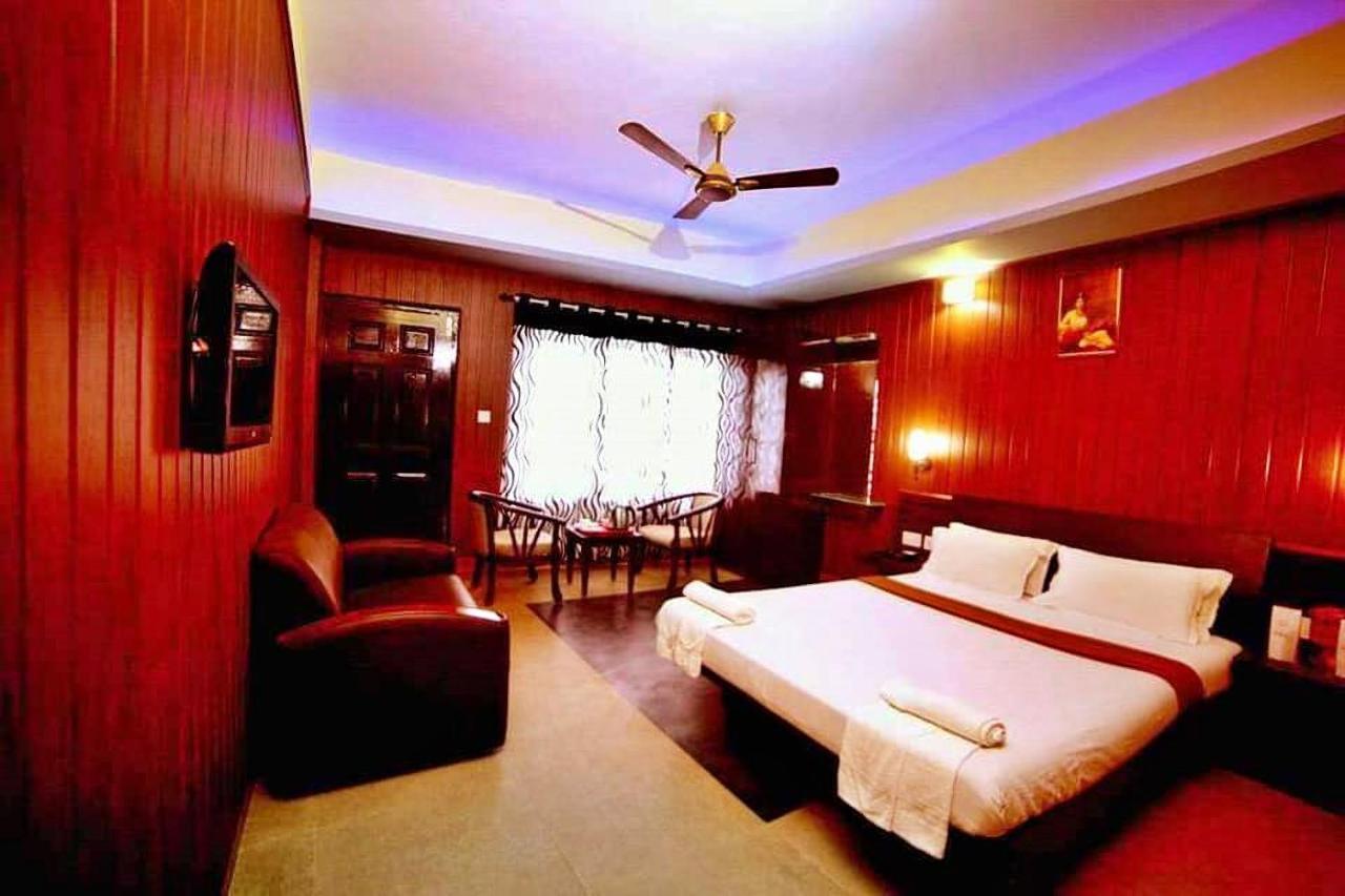 Hôtel Red Castle Munnar Extérieur photo