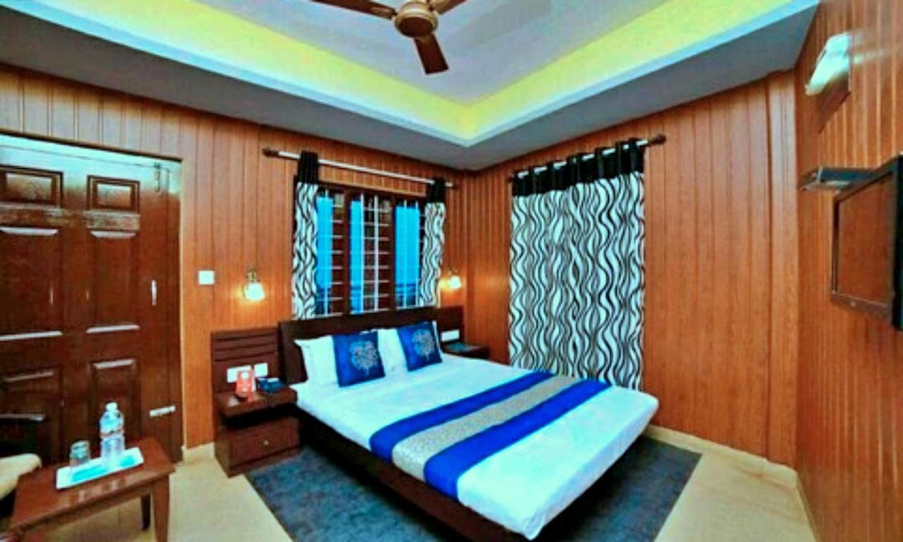 Hôtel Red Castle Munnar Extérieur photo
